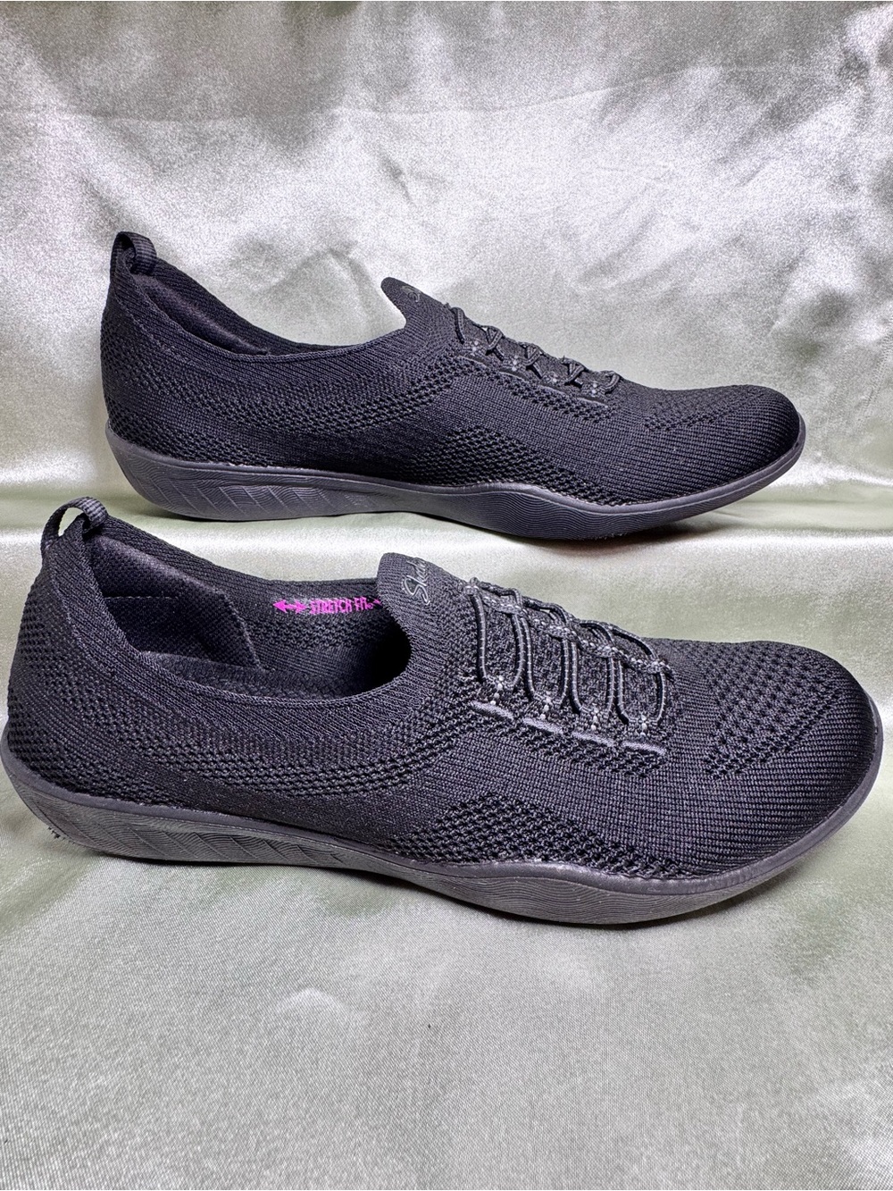 Skechers Black Low Profile Bungee Slip On Sneakers 100033 Womens Size 9